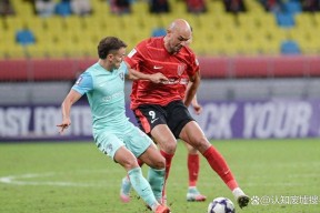 赛后瓦伦西亚调整名单以备亚冠，回应争议环节打磨，质疑声仍在，赛季目标并未改变的简单介绍