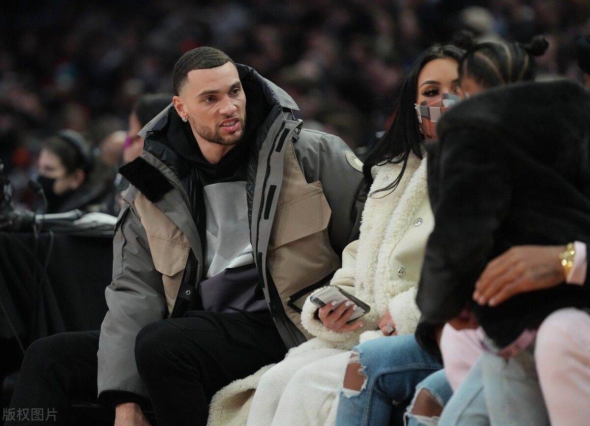 关于芝加哥公牛迎NBA总决赛关键赛，今夜调整名单，管理层满意，医务组通报恢复的信息